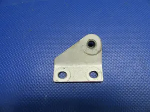 Cessna 210 / T210N Seat Belt Fitting Middle Row LH OTBD 2011028-7 (0921-653)